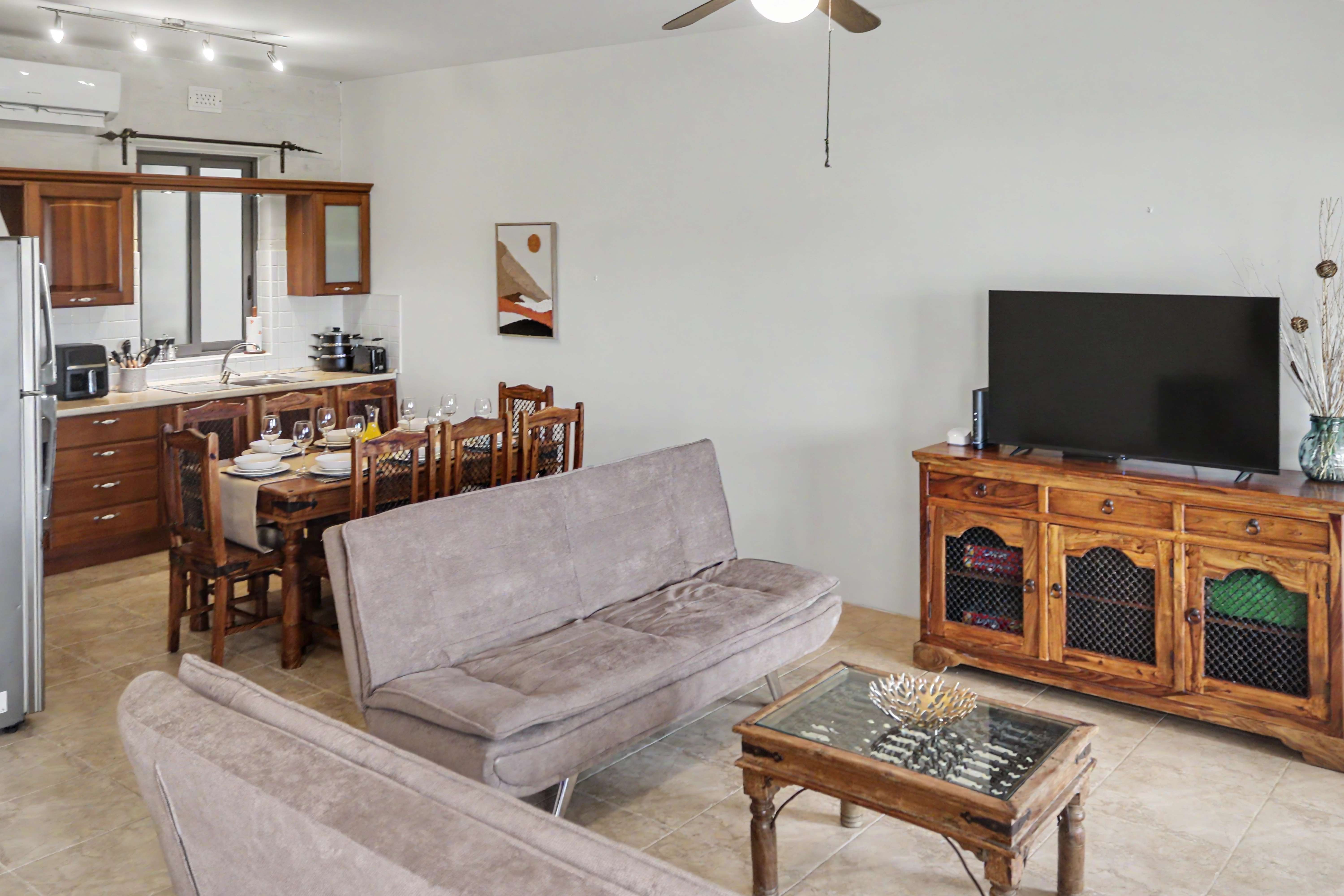 Living, dining & kitchen