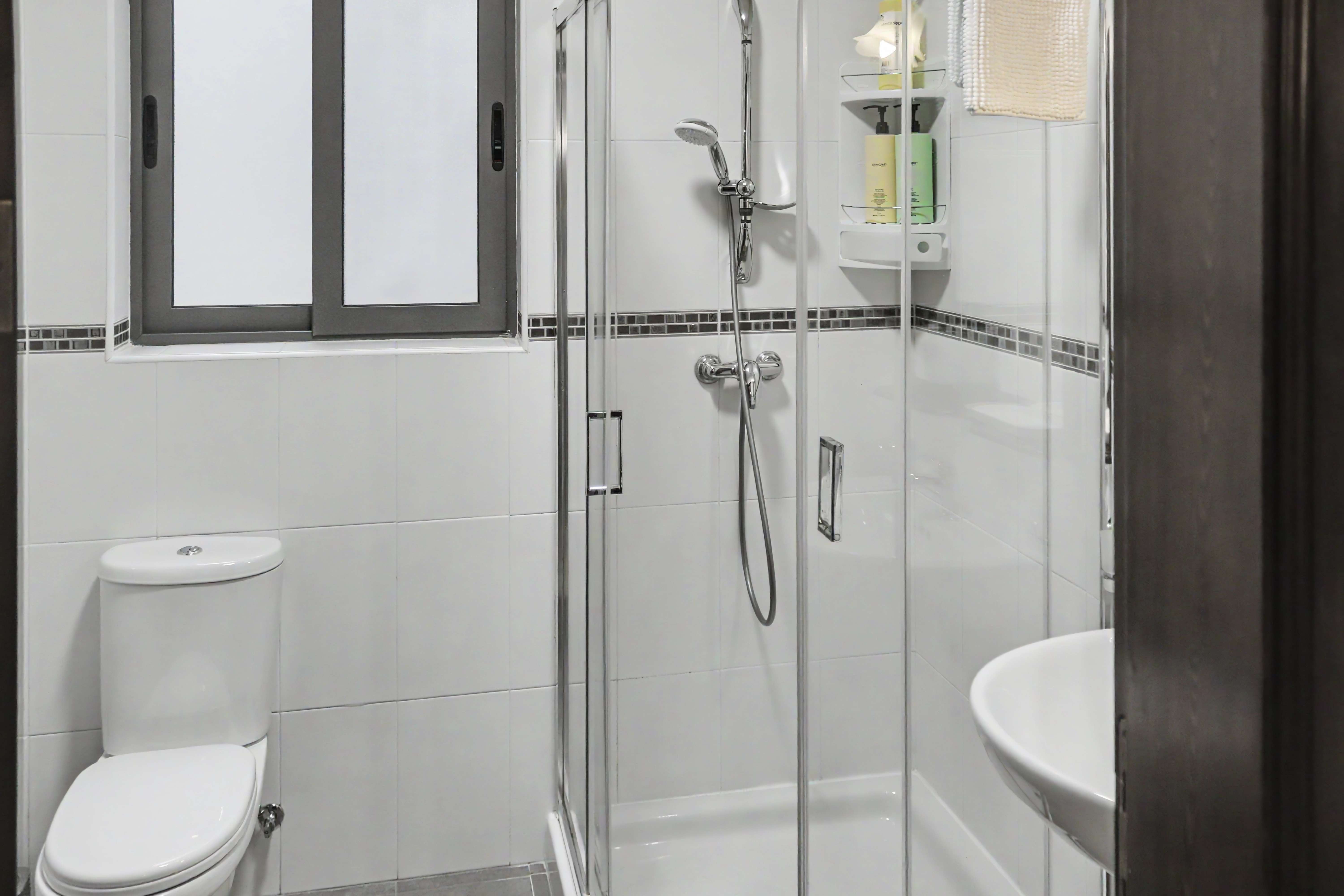 En-suite bathroom
