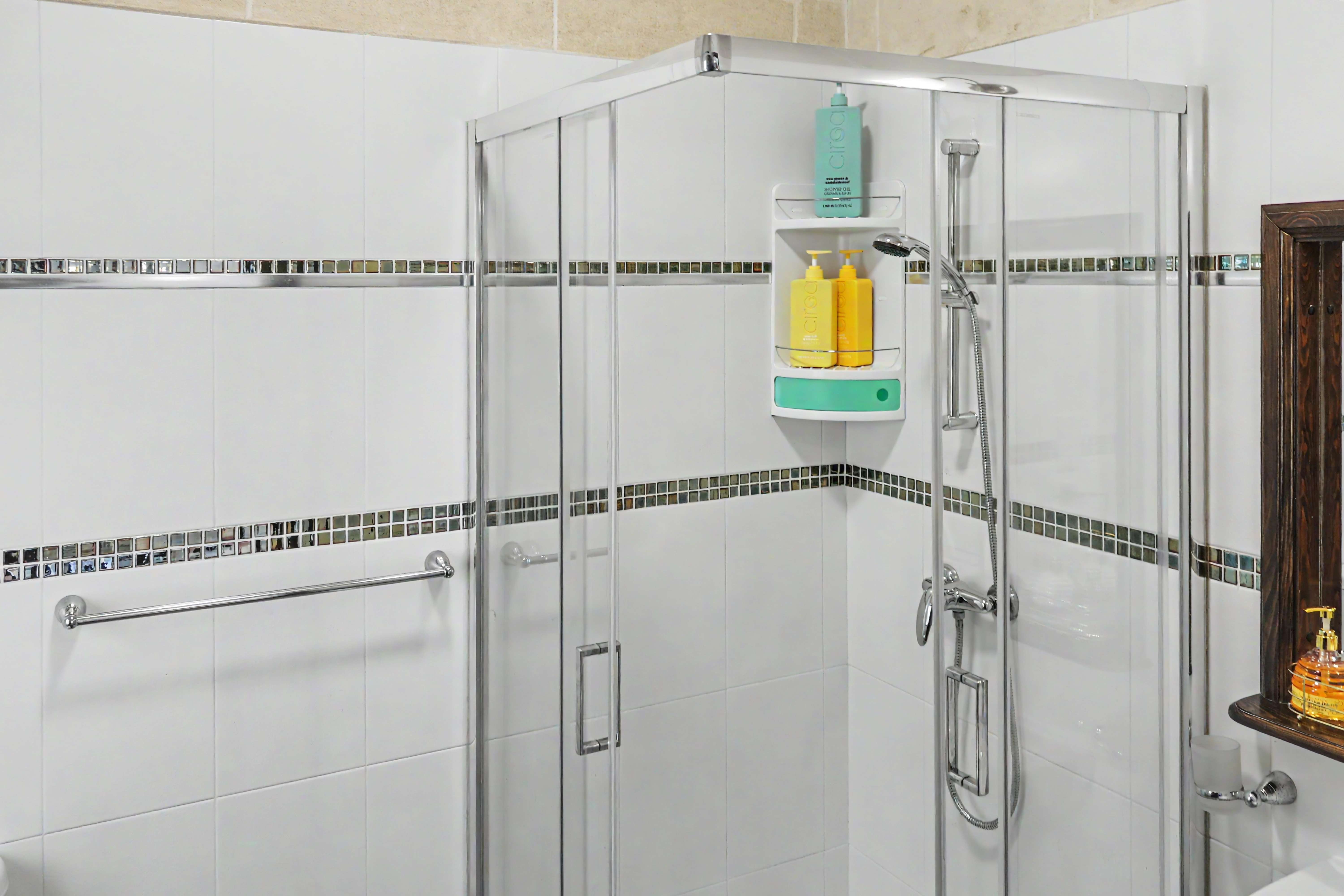 Shower & bath products
